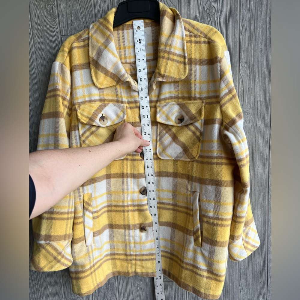 Kenzie Yellow and Tan Plaid Button-Up Jacket Shacket Size Large - Picture 6 of 6